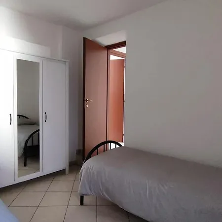 Appartement Casa Vacanze Como Casnate Con Bernate